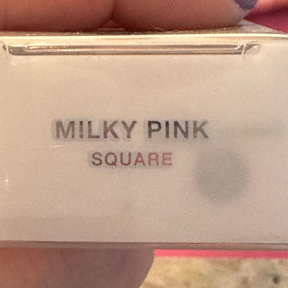 Static Nails Reusable Pop-on Manicures - Picture 2 of 3